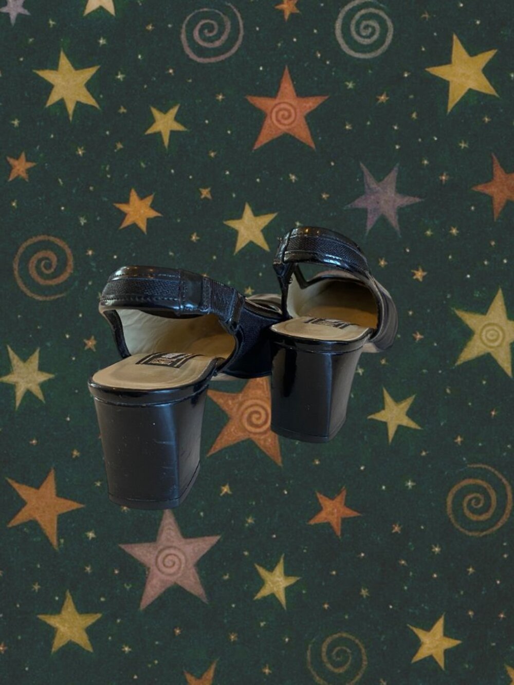Vintage Roberto Capucci Slingback Heels - Picture 3 of 3